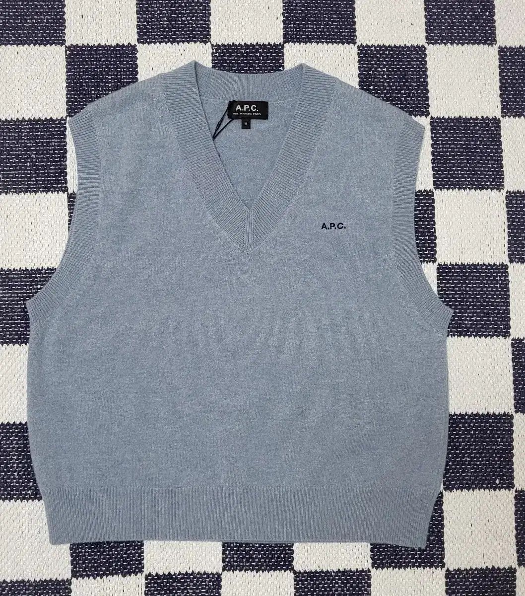 A.P.C. アーペーセー 女性用ベスト m apc ベスト