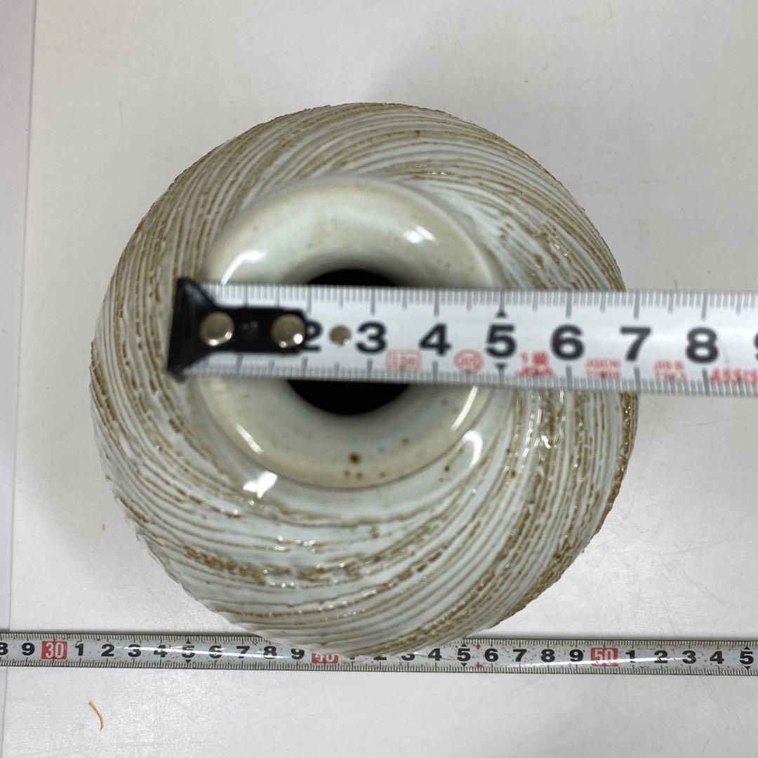 京焼酉々窯 岩淵重哉 白釉線文 壷 共箱 高