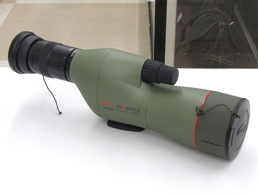 スポッティングスコープ