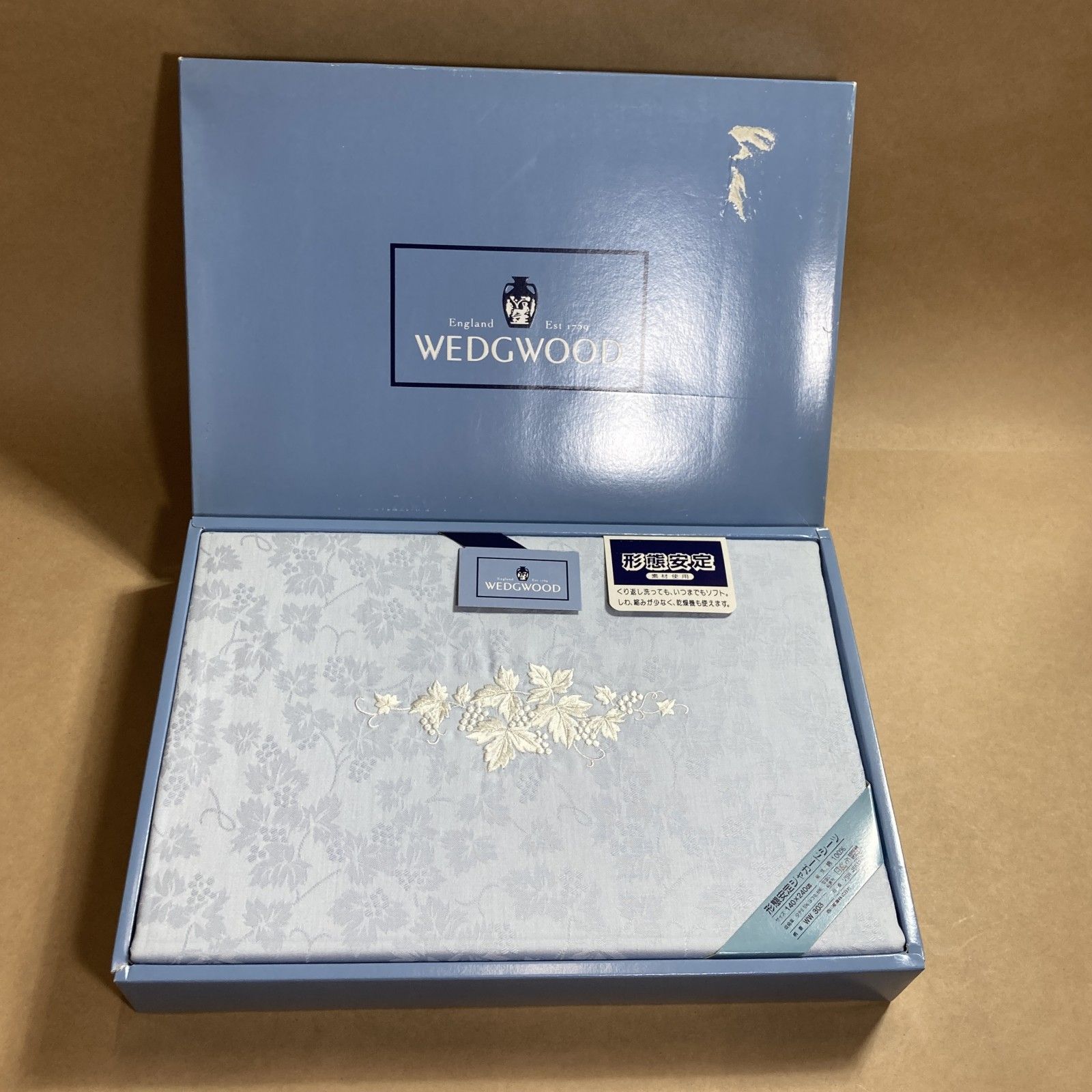 ☆ WEDGWOOD ウエッジウッド 箱入未使用 ジャガードシーツ 3点