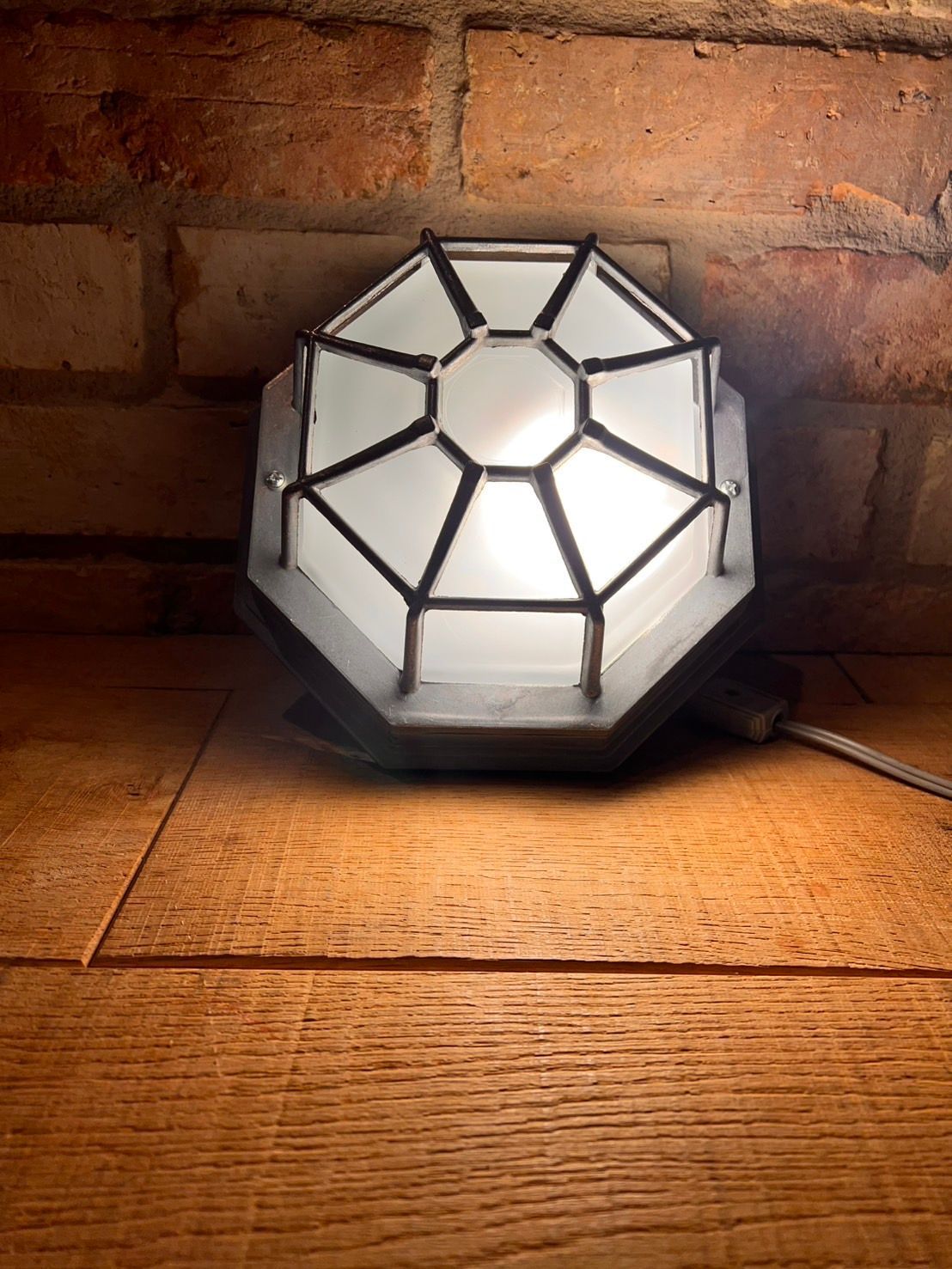 クラシック・アイアンウォールライト Octagon │ おしゃれ照明