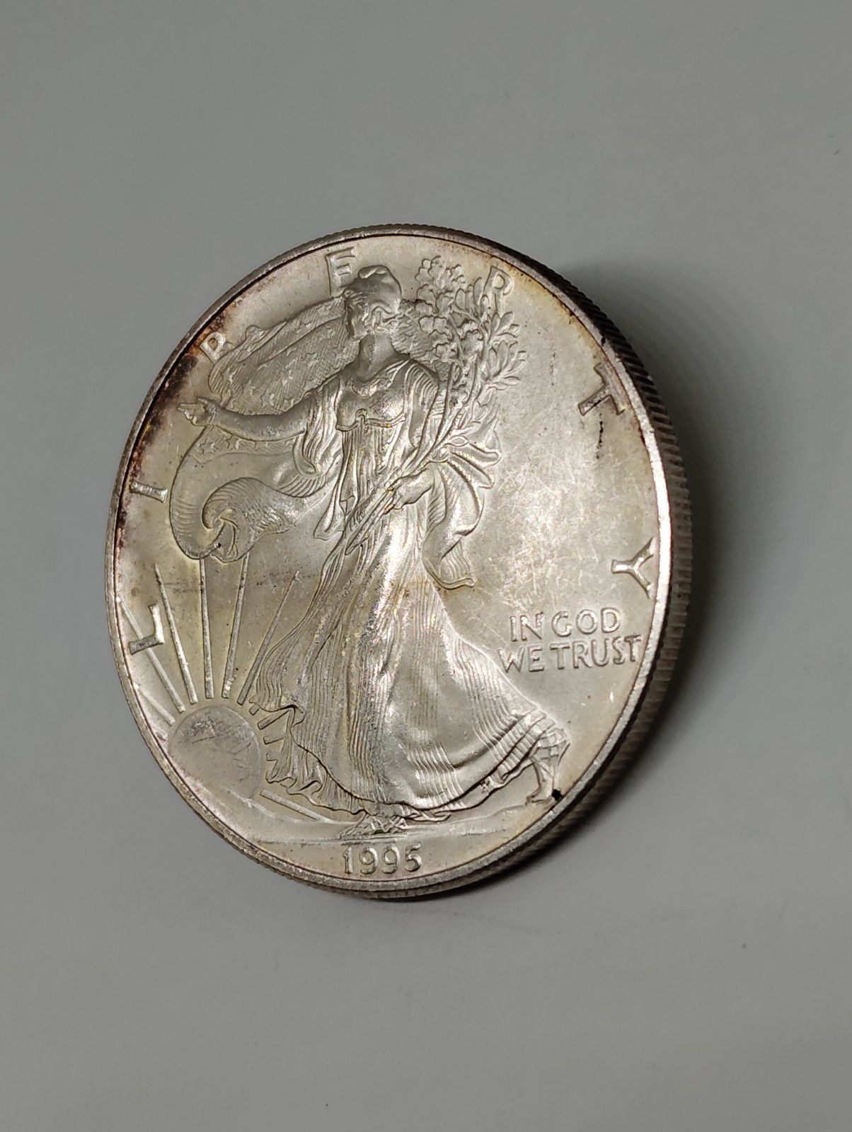 アメリカ １ドル銀貨 イーグル ウォーキング リバティ 純銀 1995　住友商事 アメリカ 1ドル銀貨 イーグル ウォーキング リバティ 純銀 1995