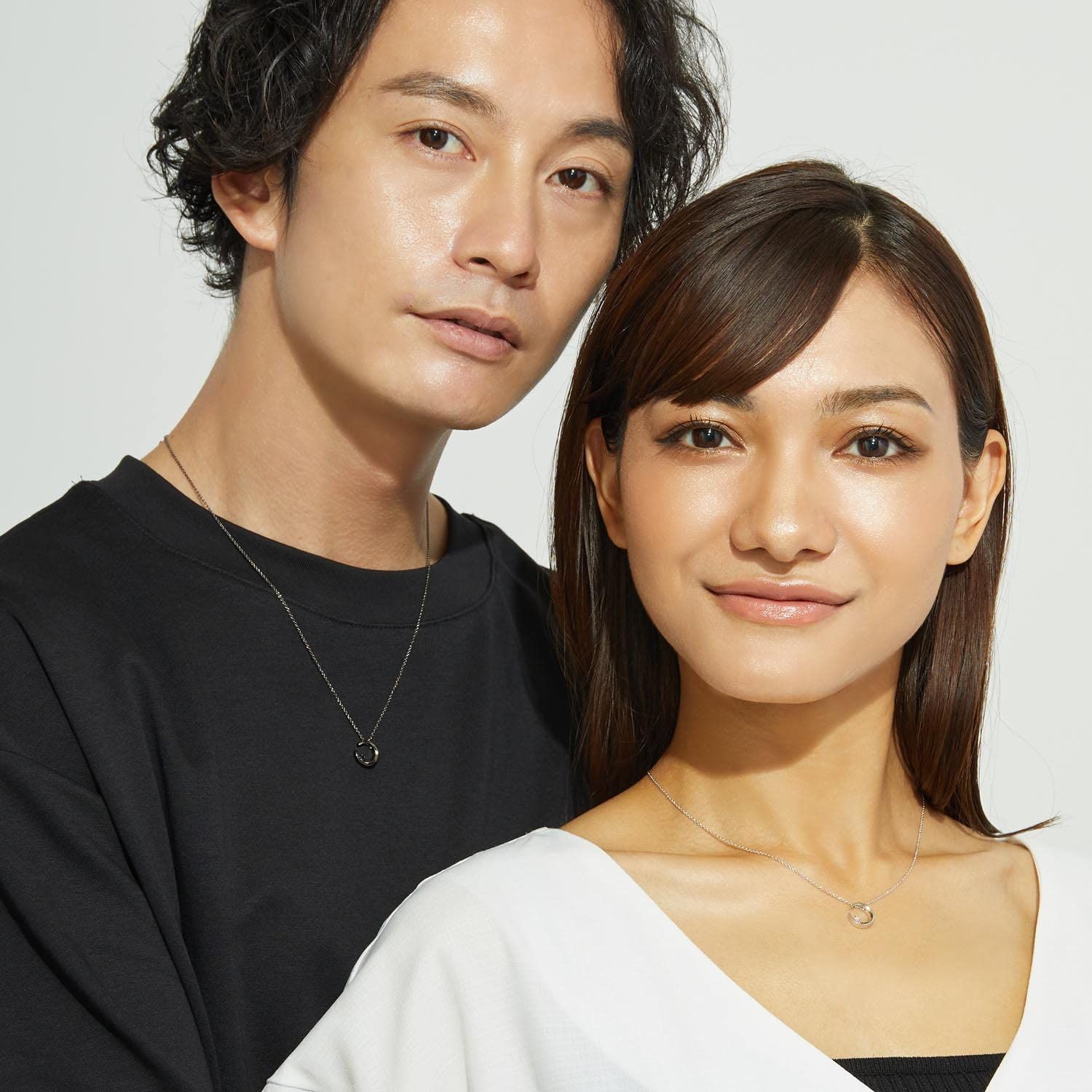 新着商品ララクリスティー ペアネックレス