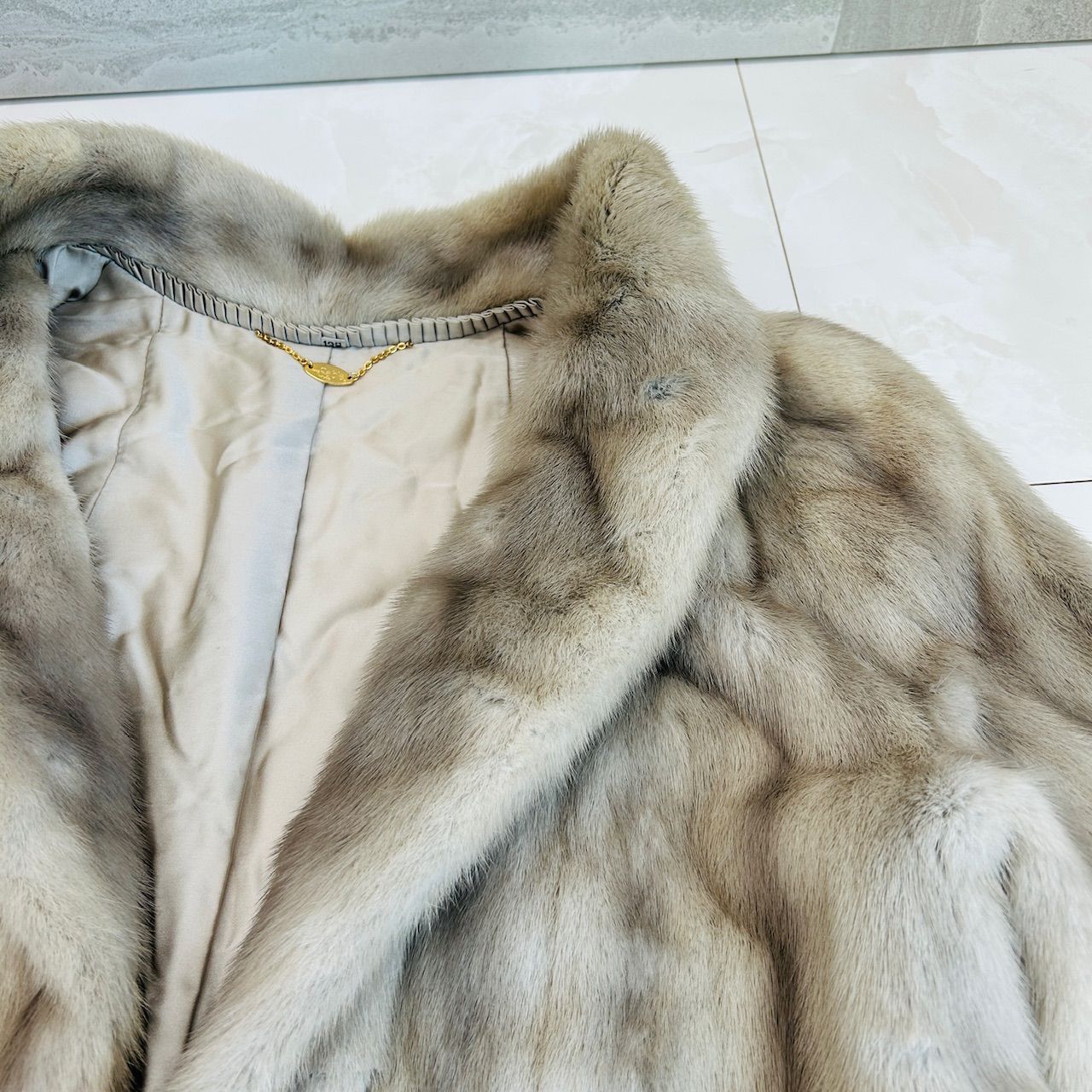 FUR 少し汚れあり