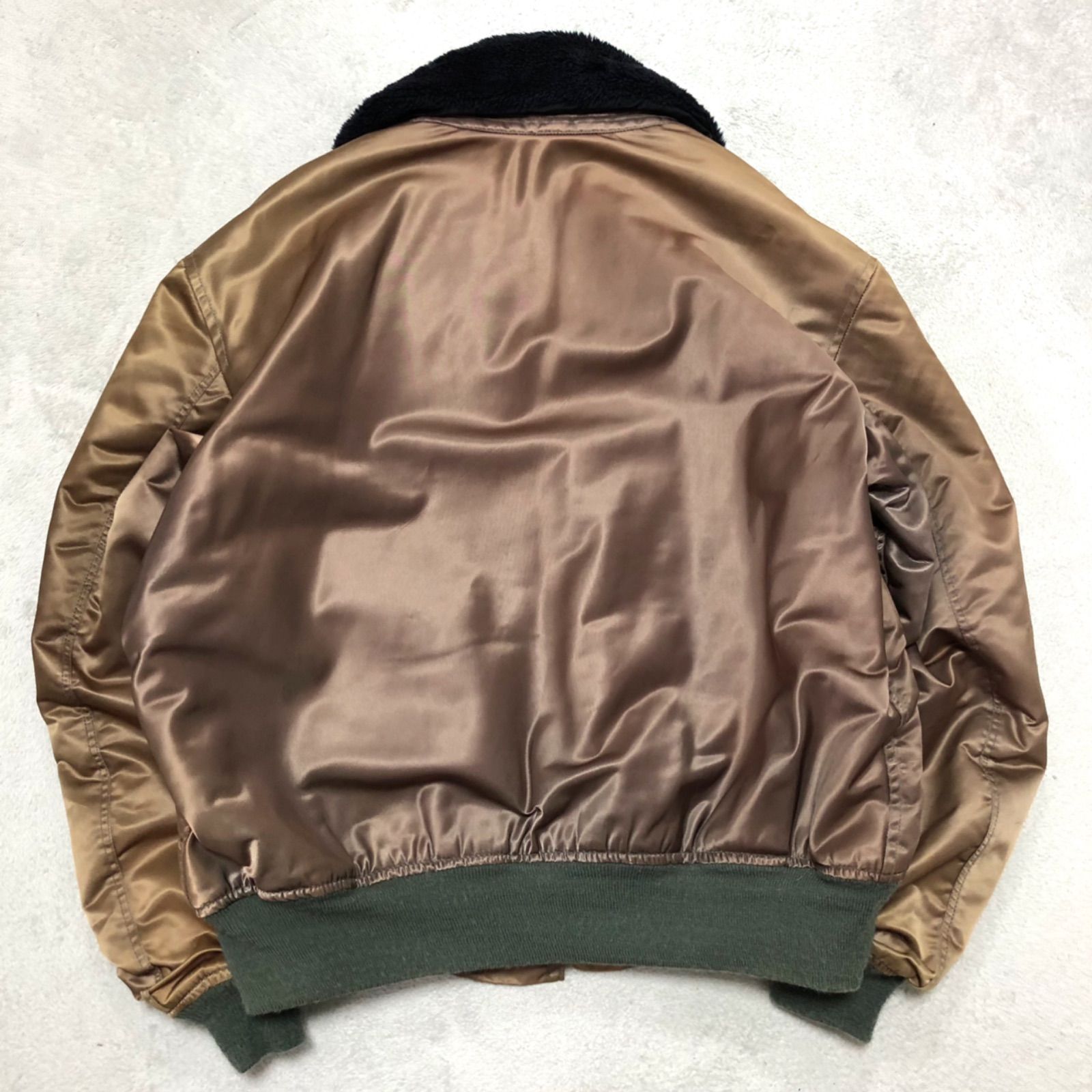 ISRATEX USA製 CWU-45P フライトジャケット 襟ボア 2way ワッペン VFA