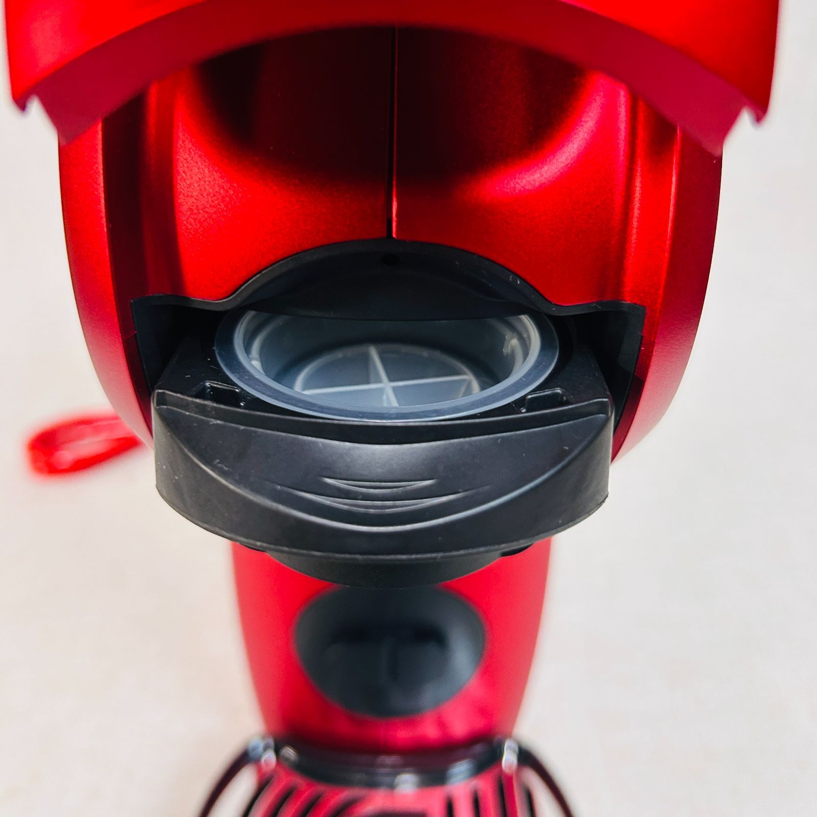 ネスレ ドルチェグスト GENIO S 800ml レッドメタル EF1058 Amazon | ネスカフェ ドルチェ グスト GENIO S 「ジェニオ エス