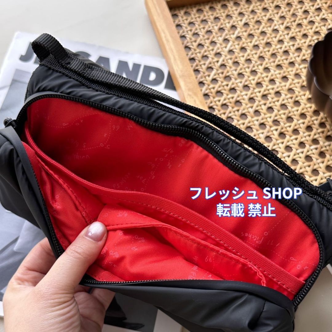 新品未使用】新店セール！特価 Topologie ボトルサコッシュ