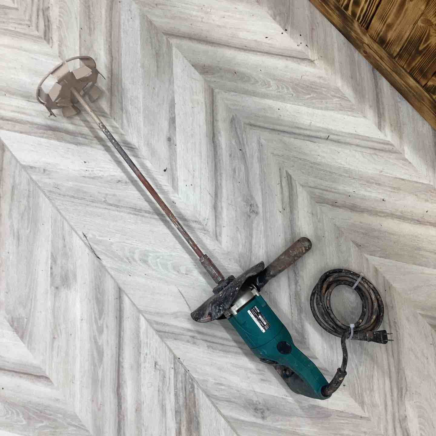 ☆リョービ(RYOBI) コンクリートかくはん機 PM-1011 ☆リョービ(RYOBI) コンクリートかくはん機 PM-1011【越谷店