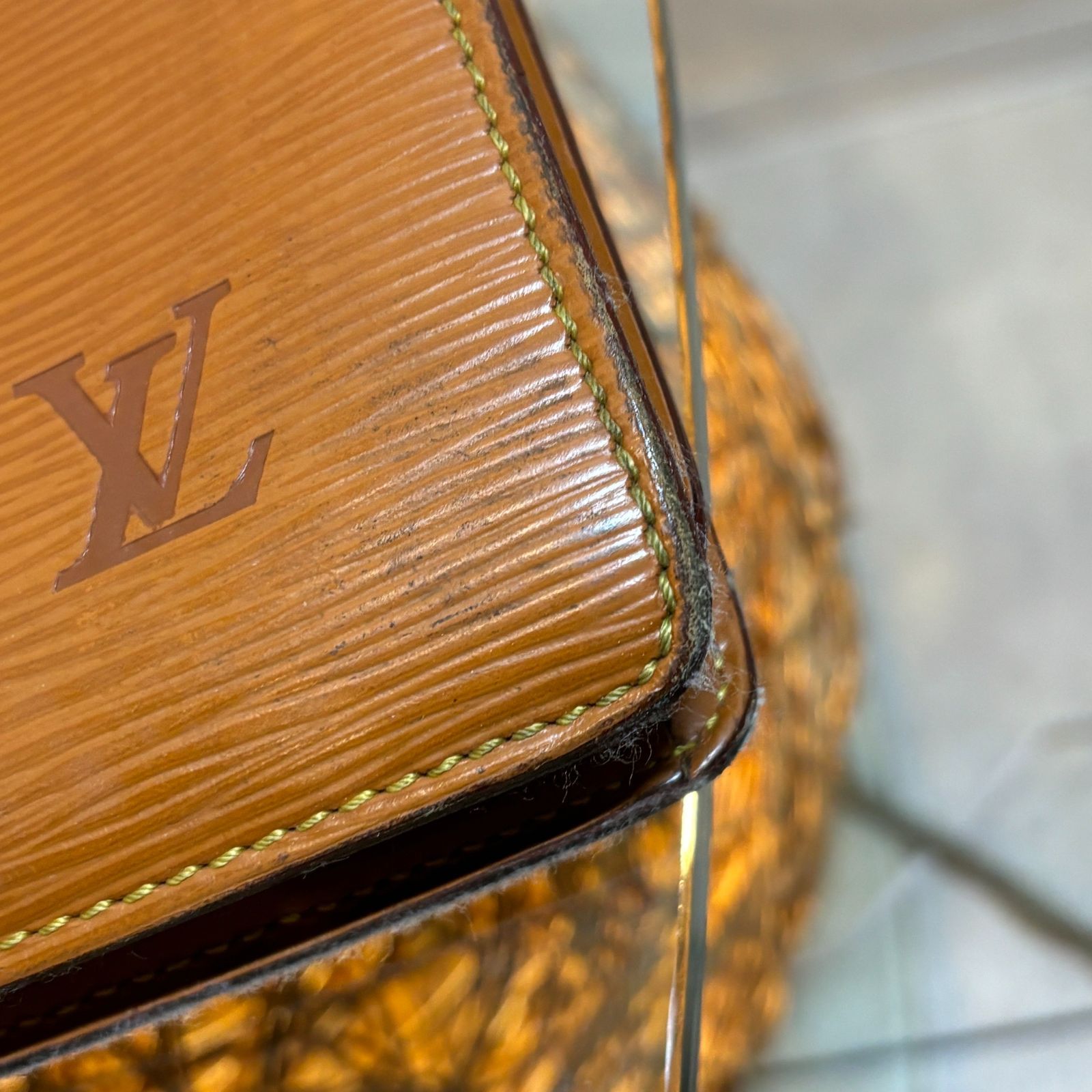 ΩNA3464 上品！ LOUIS VUITTON ルイヴィトン エピ セルヴィエット 