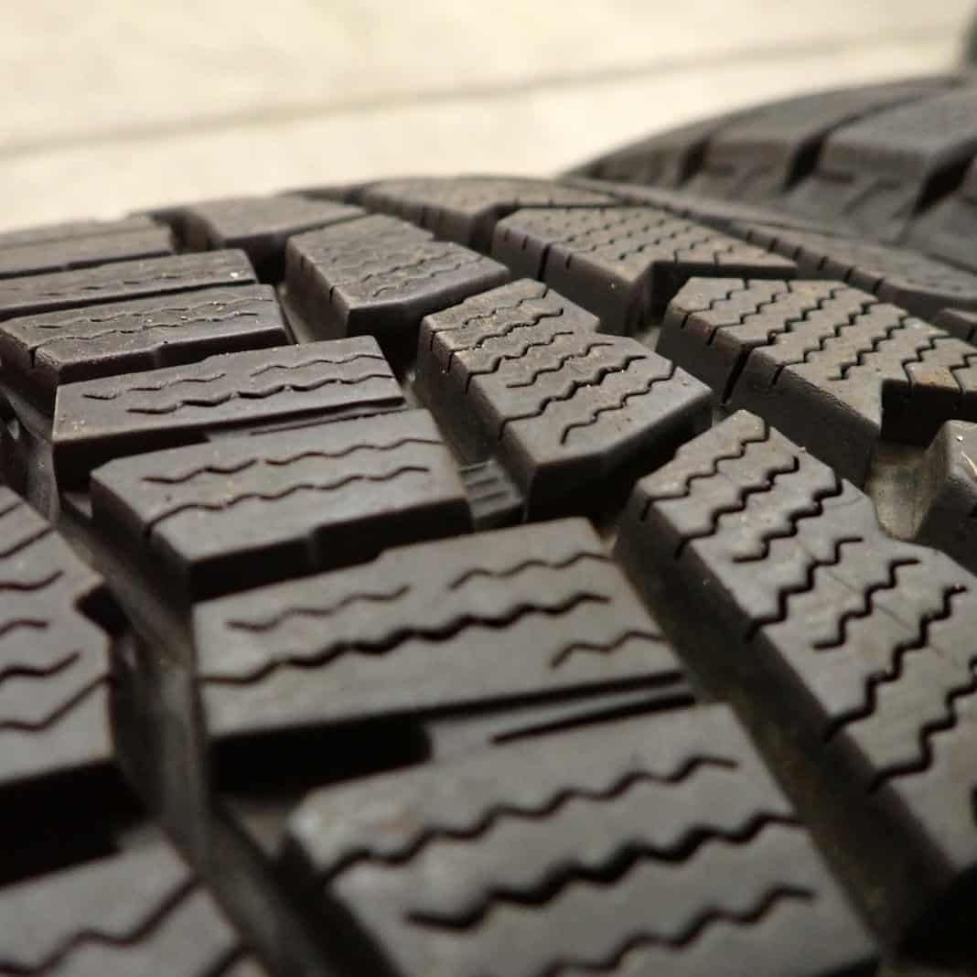 ヤリス ヴィッツ