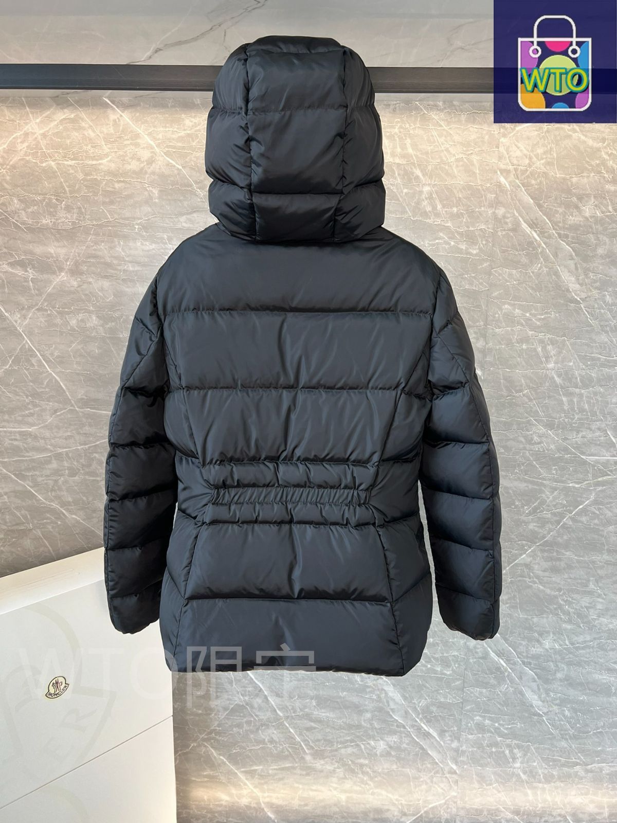 MONCLERモンクレール 黑 avoceショートレディース｜本日限定特価