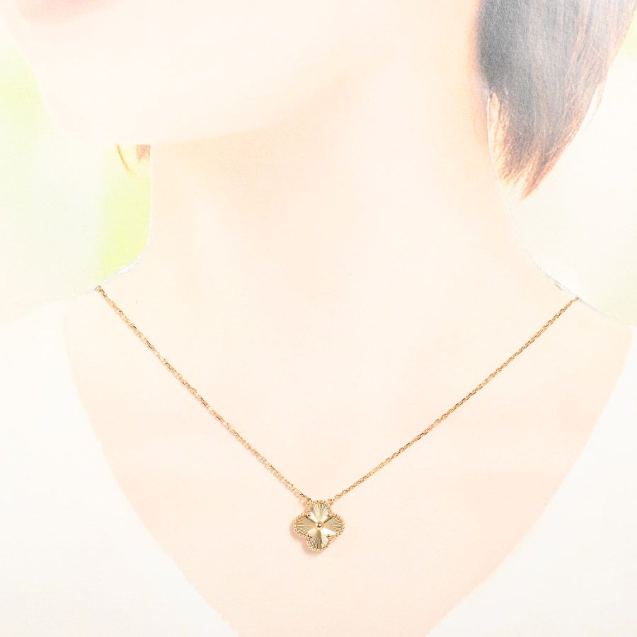 Van Cleef & Arpels ヴァンクリーフアーペル ネックレス