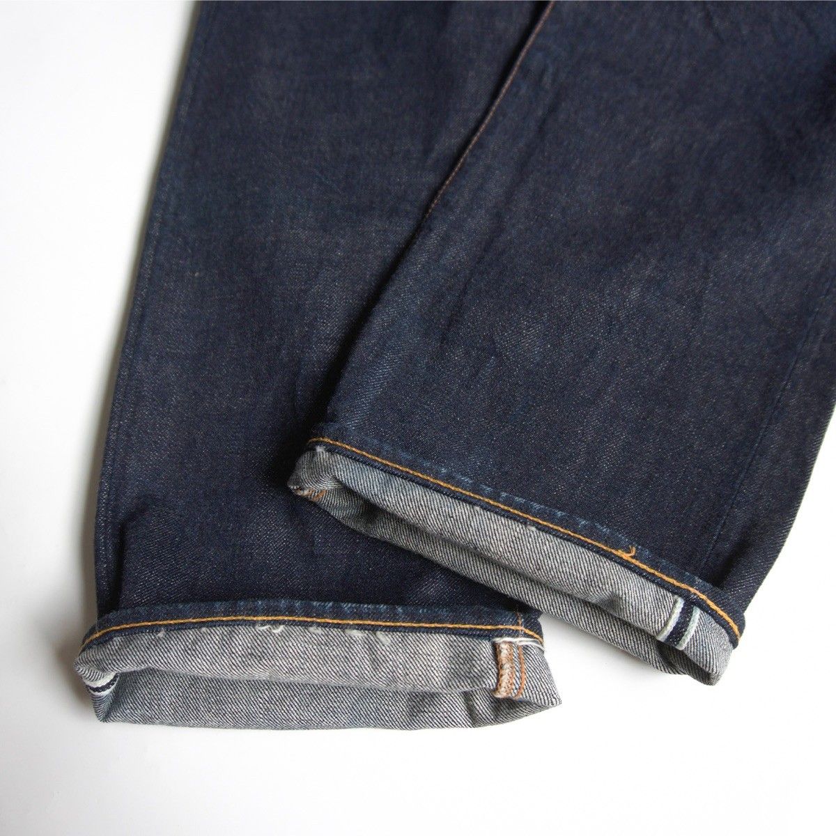 evis ジーンズ 美品/濃紺】EVISU 【LOT.2001 デニムパンツ】32×35 エビス