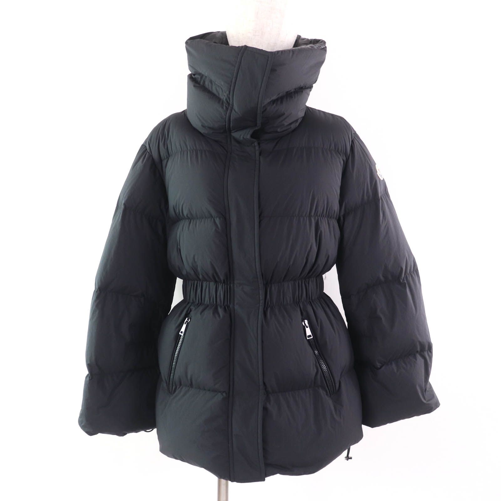 極美品☆MONCLER モンクレール 2022年製 GAUBE ロゴワッペン付