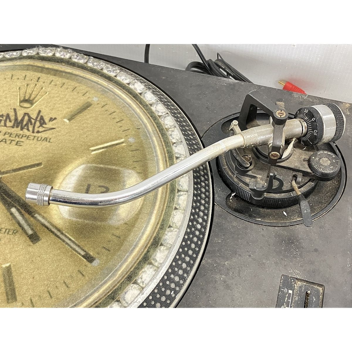 ターンテーブル