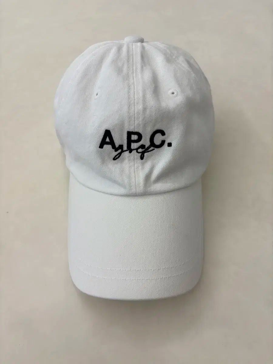 A.P.C.（アーペーセー） ゴルフ 帽子 free - メルカリ