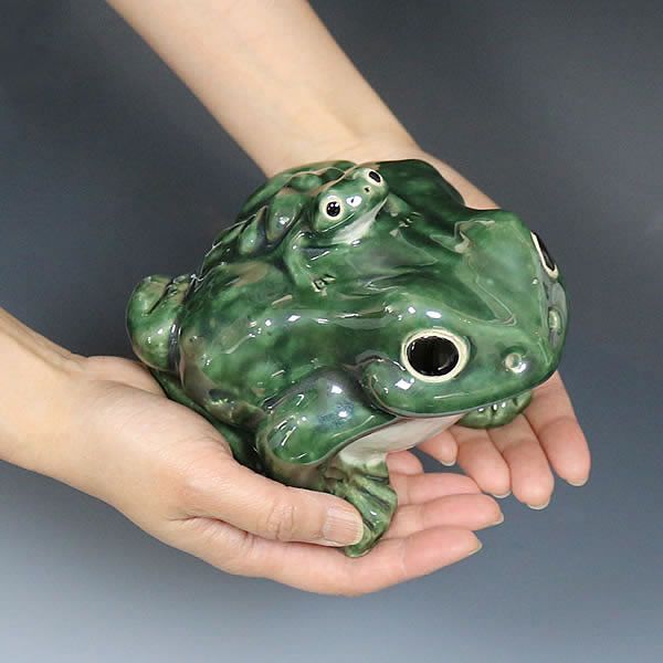 信楽焼 しがらき やきもの 陶器 置物 カエル かえる 縁起物 ギフト 6号