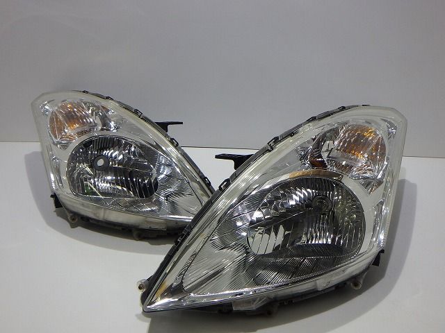 スイフト ヘッドライト左右 ハロゲン ZC72S P9119 コーティング 前期 ZD72S 250910027