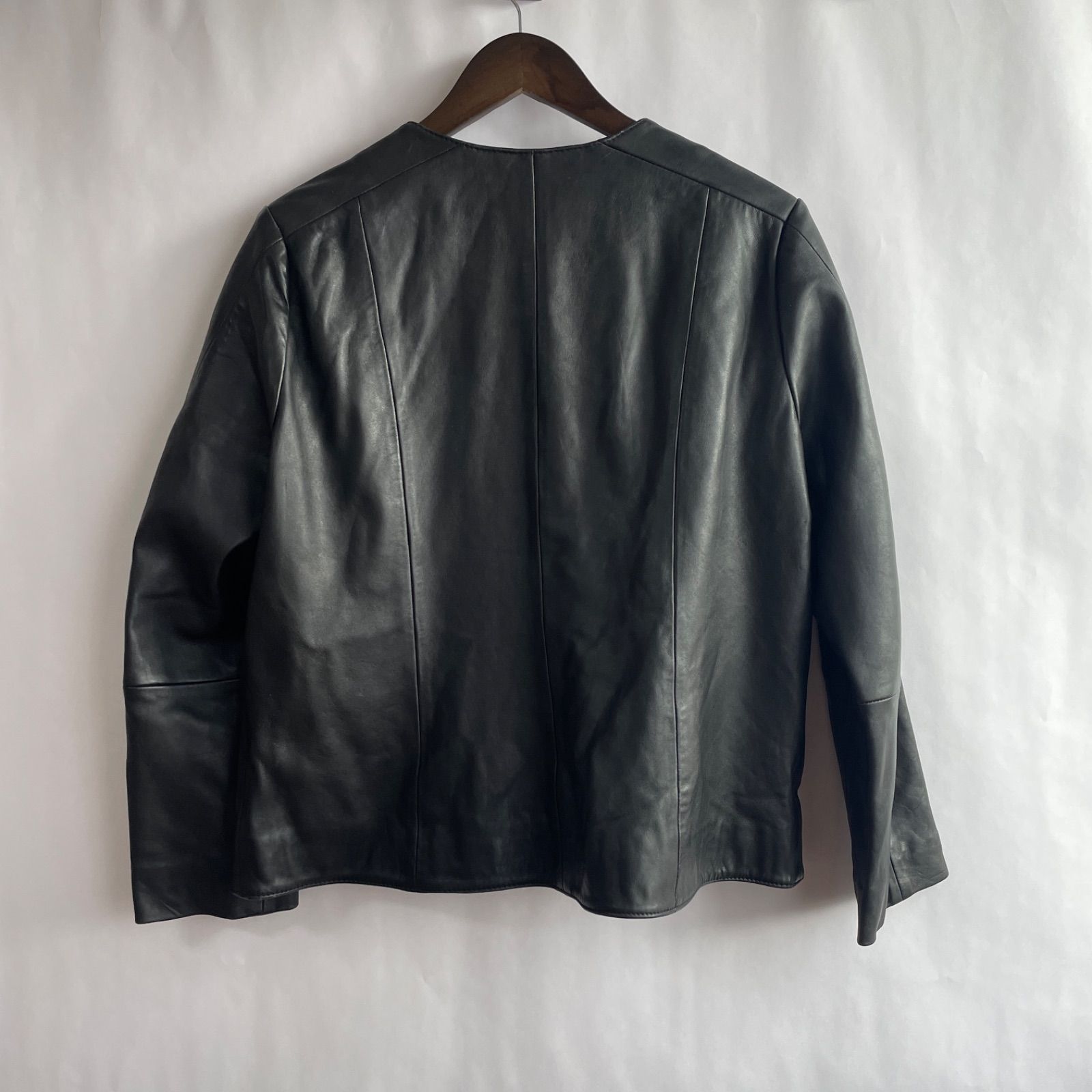 美品】MANGO マンゴー レディース ノーカラー ラムレザー 羊革 レザー 