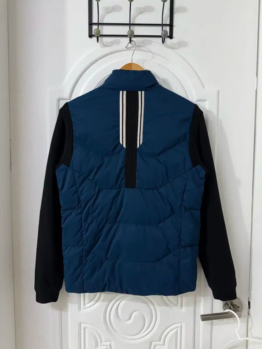 デサント₍DESCENTE