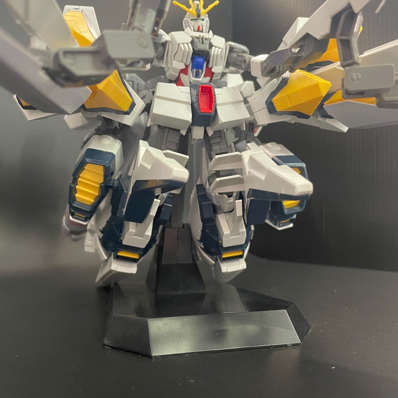 HGUC 1/144 ナラティブガンダム A装備 / ガンダムベース限定