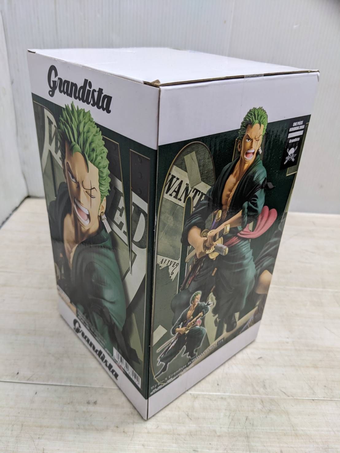 ワンピース Grandista ロロノア・ゾロ ４点セット Amazon.co.jp: BANPRESTO ONE PIECE GRANDISTA - ロロノア・ゾロ