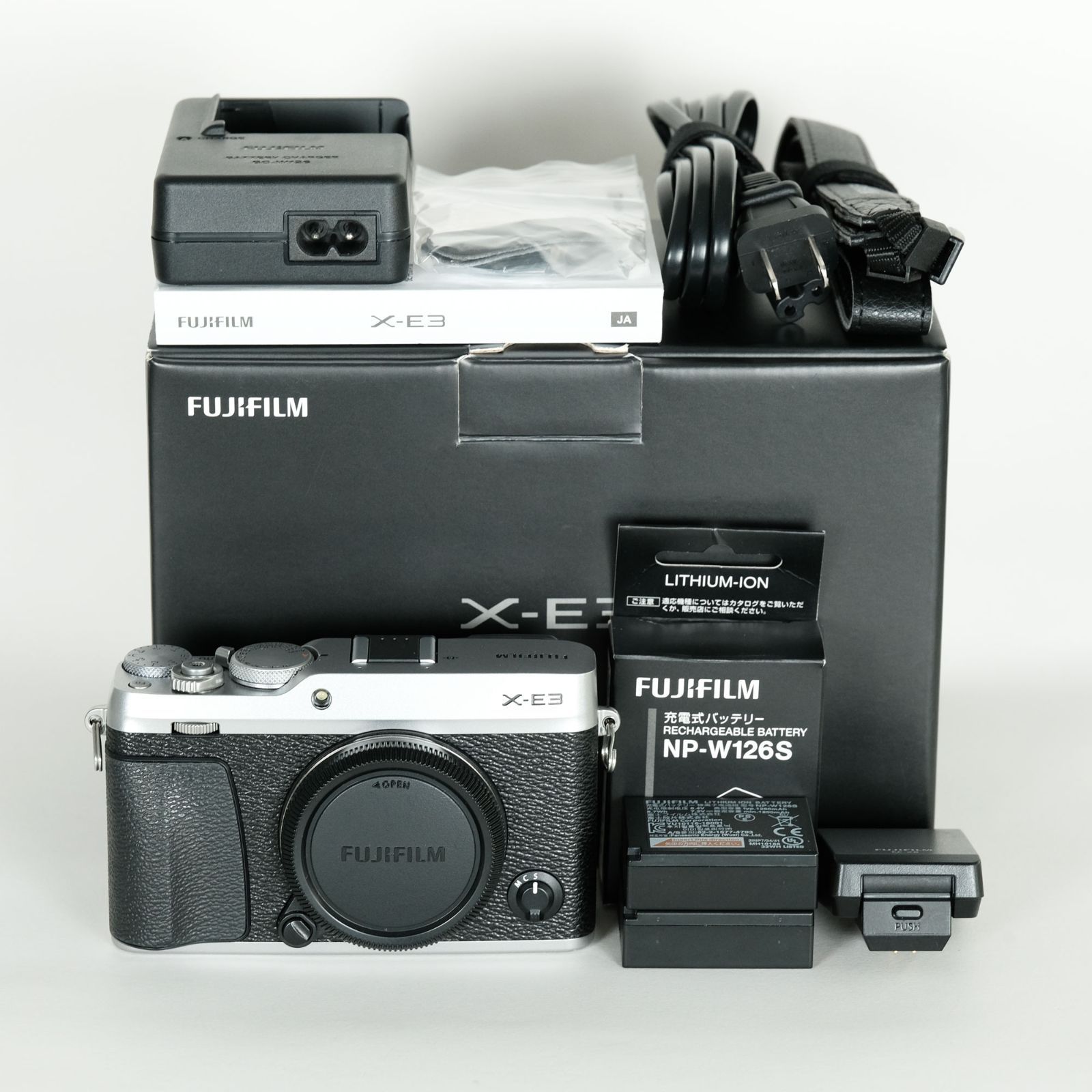 Fujifilm】X-E3本体 レンズ、ストロボ、予備バッテリー付き 【公式通販】
