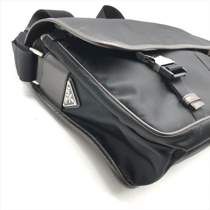 美品 PRADA プラダ ナイロン テスート 三角ロゴ レザー