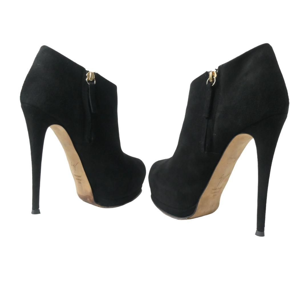 ジュゼッペザノッティ　ショートブーツ　ブーティ　サイドジップ　ヒール ジュゼッペザノッティ ショートブーツ ブーティ サイドジップ ヒール