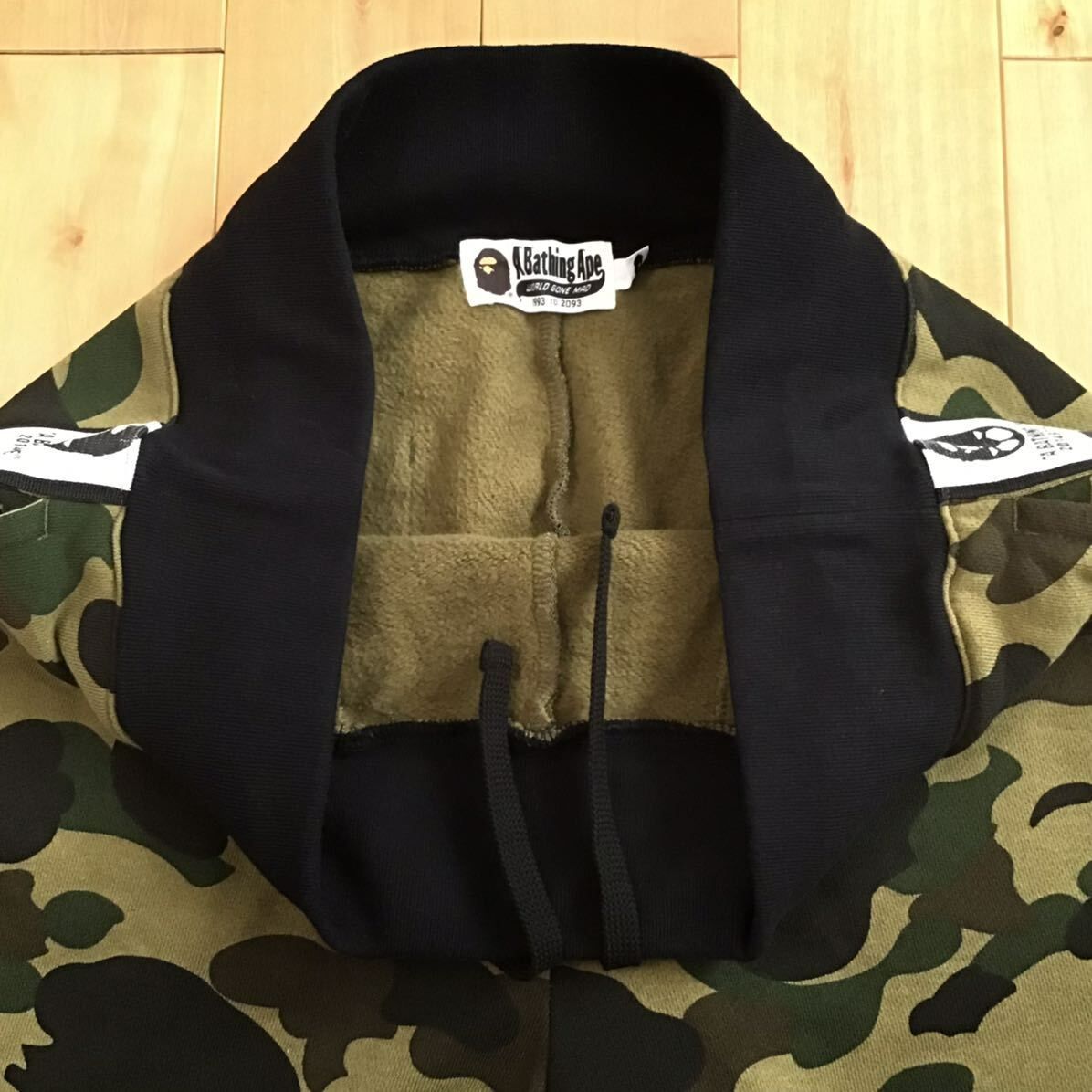 2014年 FIFA ブラジル ワールドカップ BAPE 1st camo スウェット 2014年 FIFA ブラジル ワールドカップ BAPE 1st camo スウェット