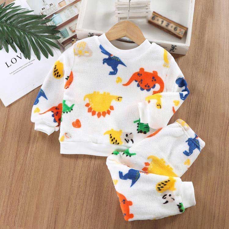 子供 ルームウェア 上下セット もこもこ 起毛 総柄 プルオーバー 長袖 部屋着 キッズ 女の子 男の子 パジャマ ボア フリース ホームウェア 秋冬 防寒 寝間着 寝巻き パンダ柄 イチゴ柄 クマ柄 erika 4575