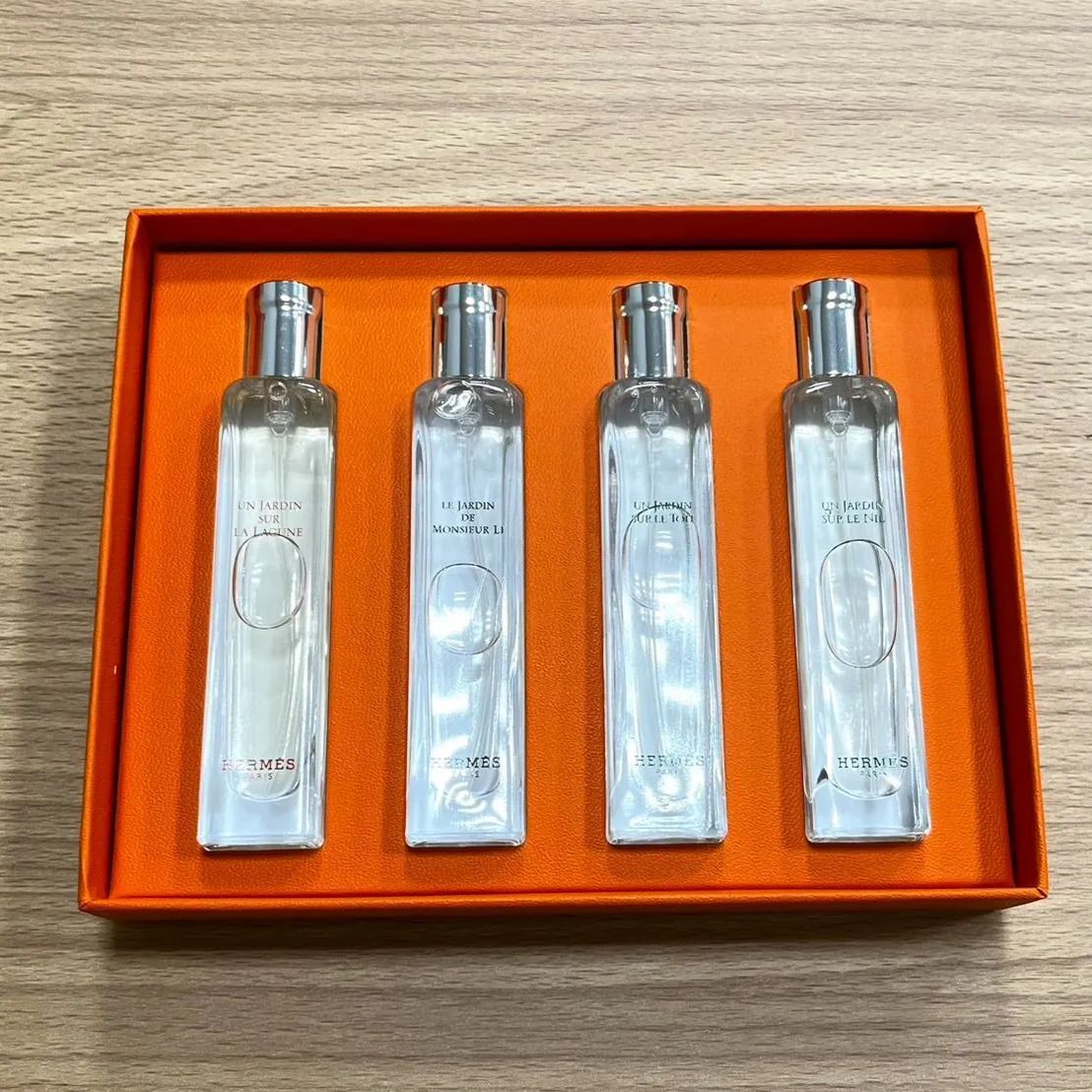 EL2】エルメス 香水 UN JARDIN 15ml 4本セット 庭シリーズ ガーデンコレクション ナイルの庭 李氏の庭 ラグーナの庭 屋根の上の庭  MK5963 - メルカリ