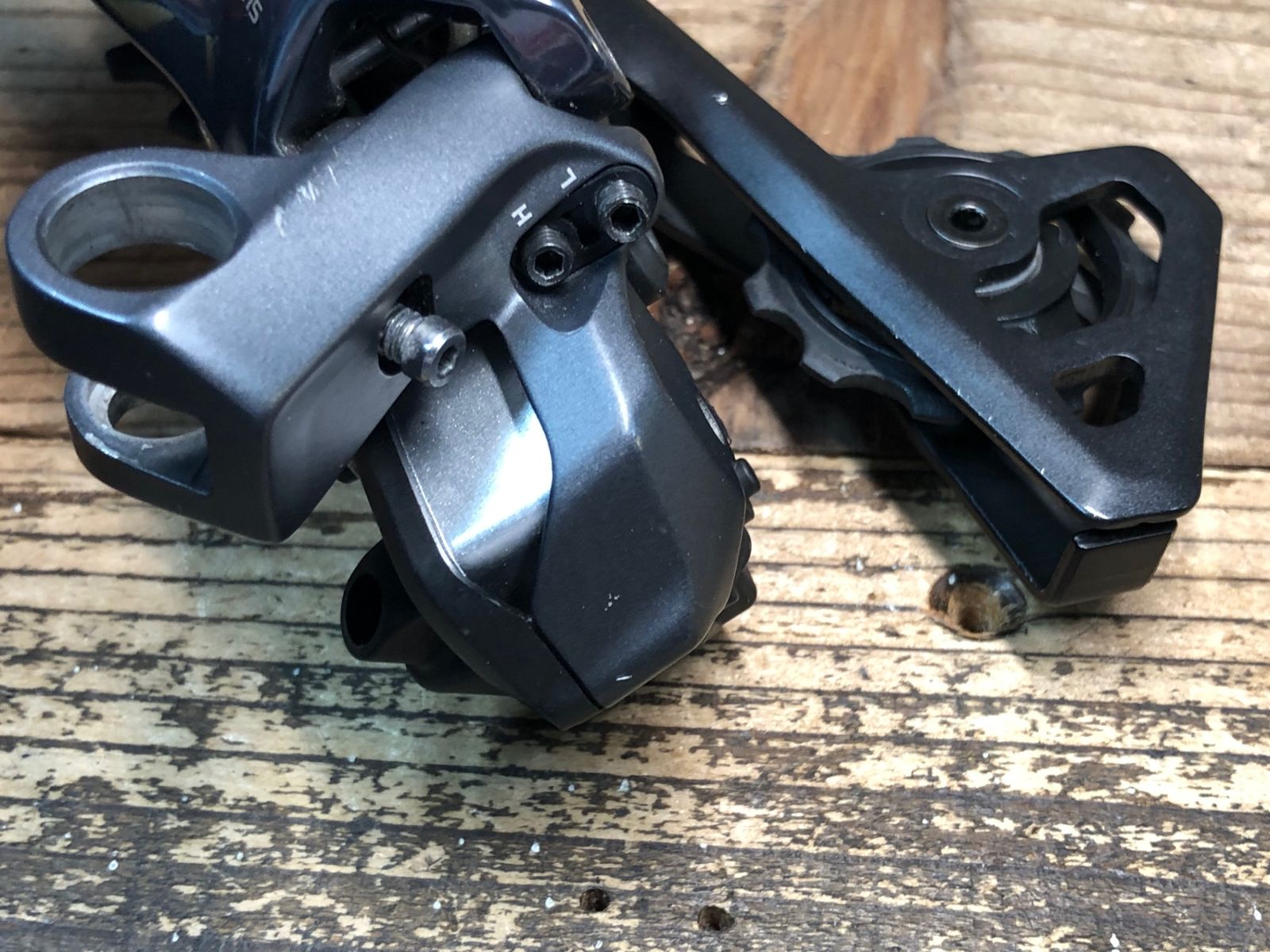 SHIMANO ULTEGRA リアディレイラー8050　ｂ軸欠品　※再値下げ SHIMANO ULTEGRA リアディレイラー8050 b軸欠品 ※再値下げ