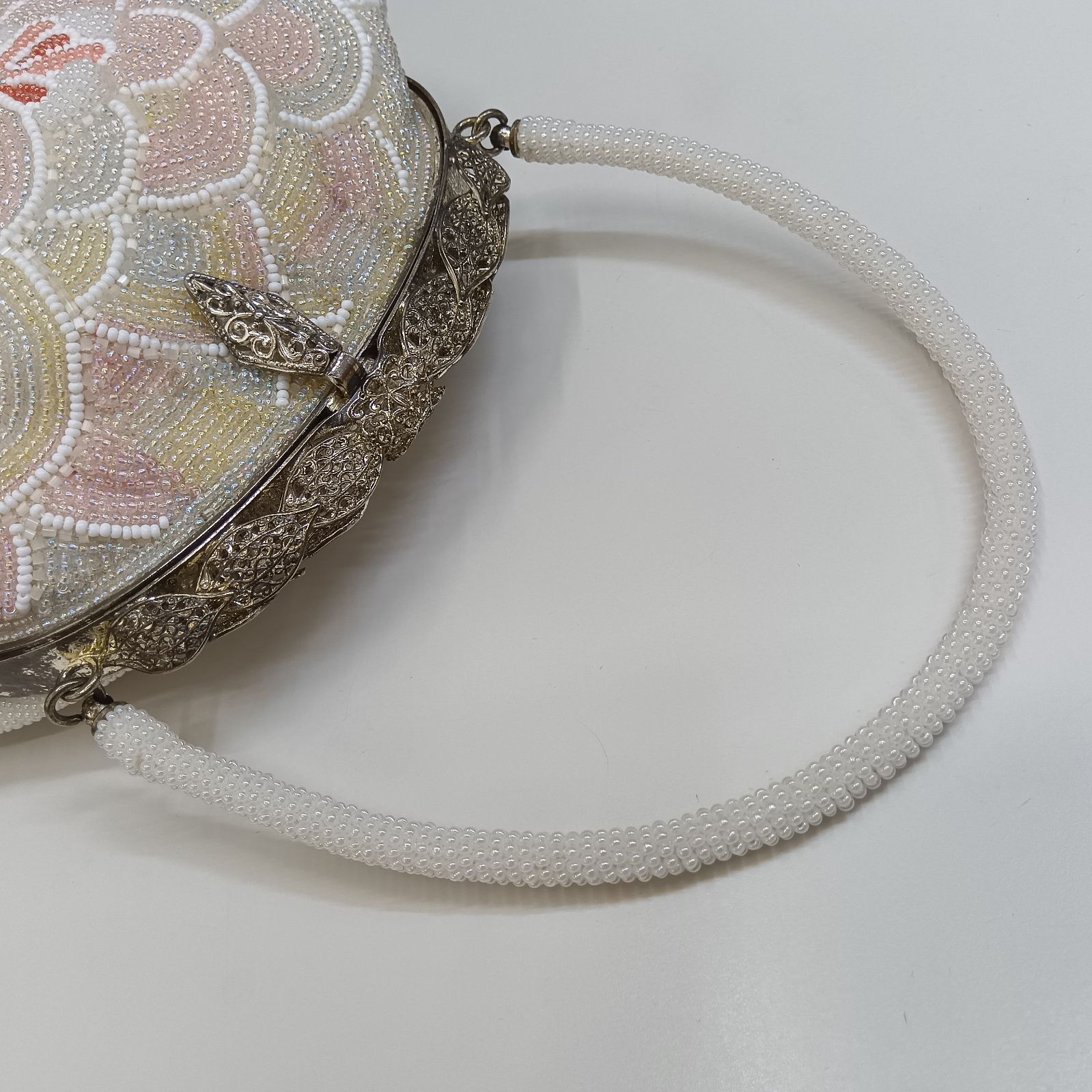昭和レトロ 希少レア 🔷 前面総柄 ビーズ刺繍バッグ 🔴 ビーズ