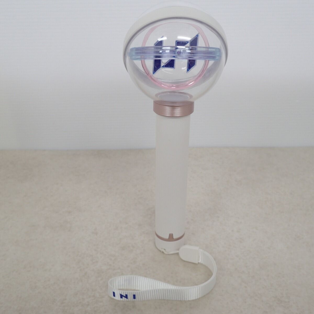 INTO1 刘宇 日本限定 ペンライト トレカ ENHYPEN ペンライト ver1 トレカセット - メルカリ