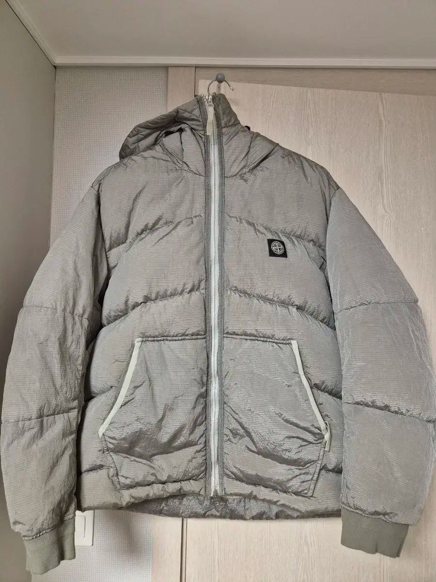 STONE ISLAND(ストーンアイランド) メタル ダウンジャケット XL