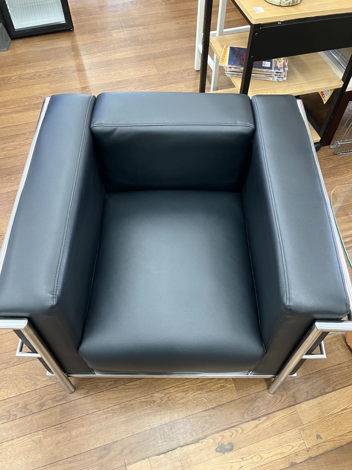 関東のみ発送 コルビジェ ソファ リプロダクト品 C10-71 T