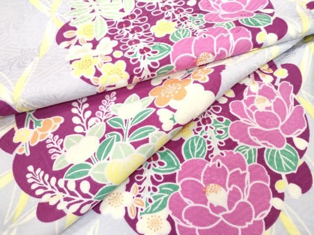 二尺袖 藤花房丸文