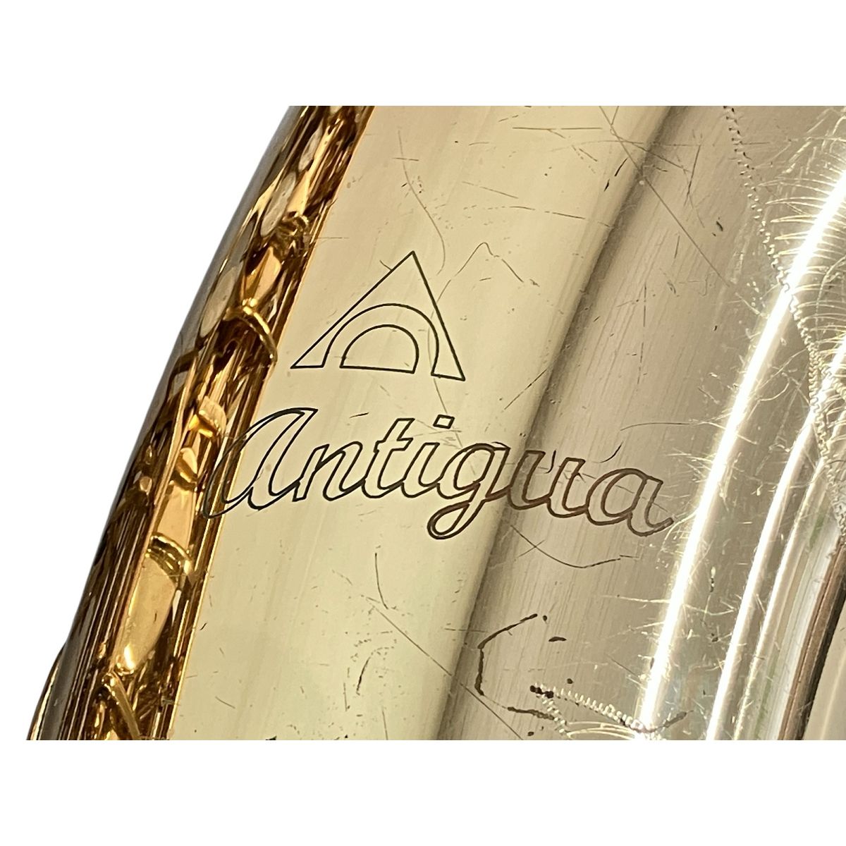 【Winds】アンティグア　バリトンサックス　ケース付き Antigua アンティグア バリトンサックス ハードケース付 管楽器
