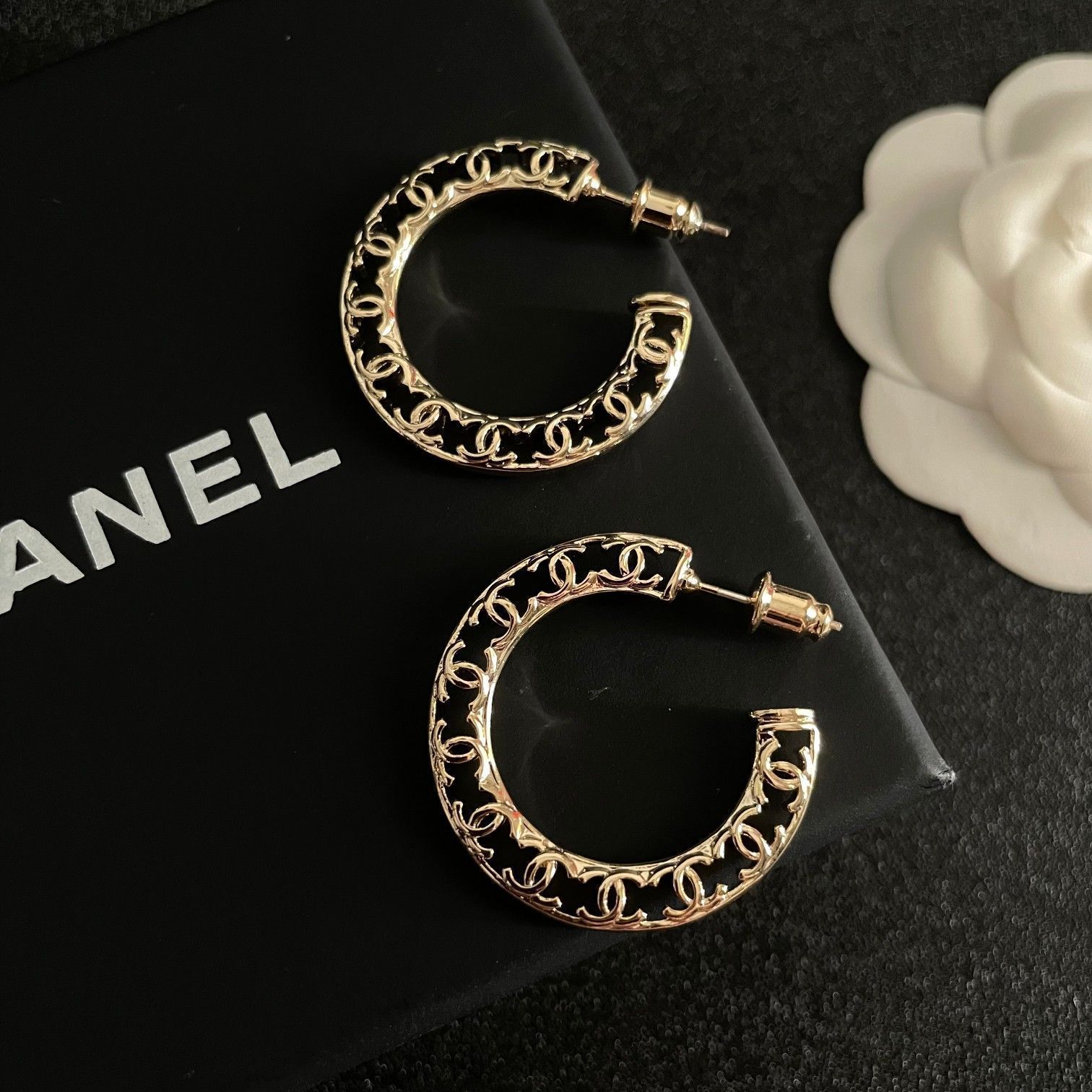 シャネル クラシック ダブルC イヤリング 今日特価】CHANEL シャネル 中古 ダブル C イヤリング