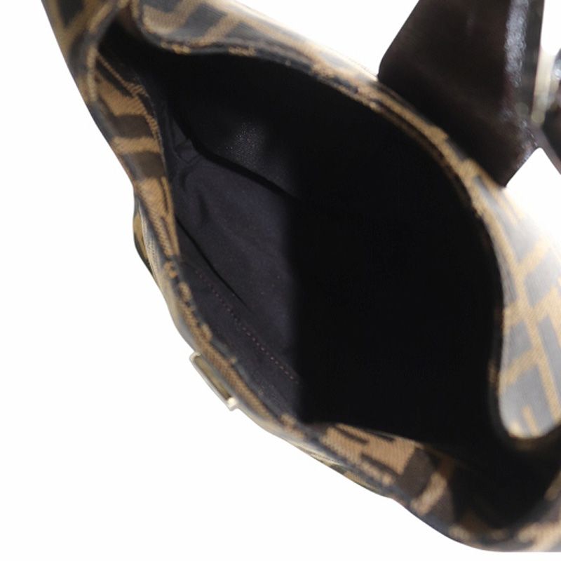 FENDI キャンバス
