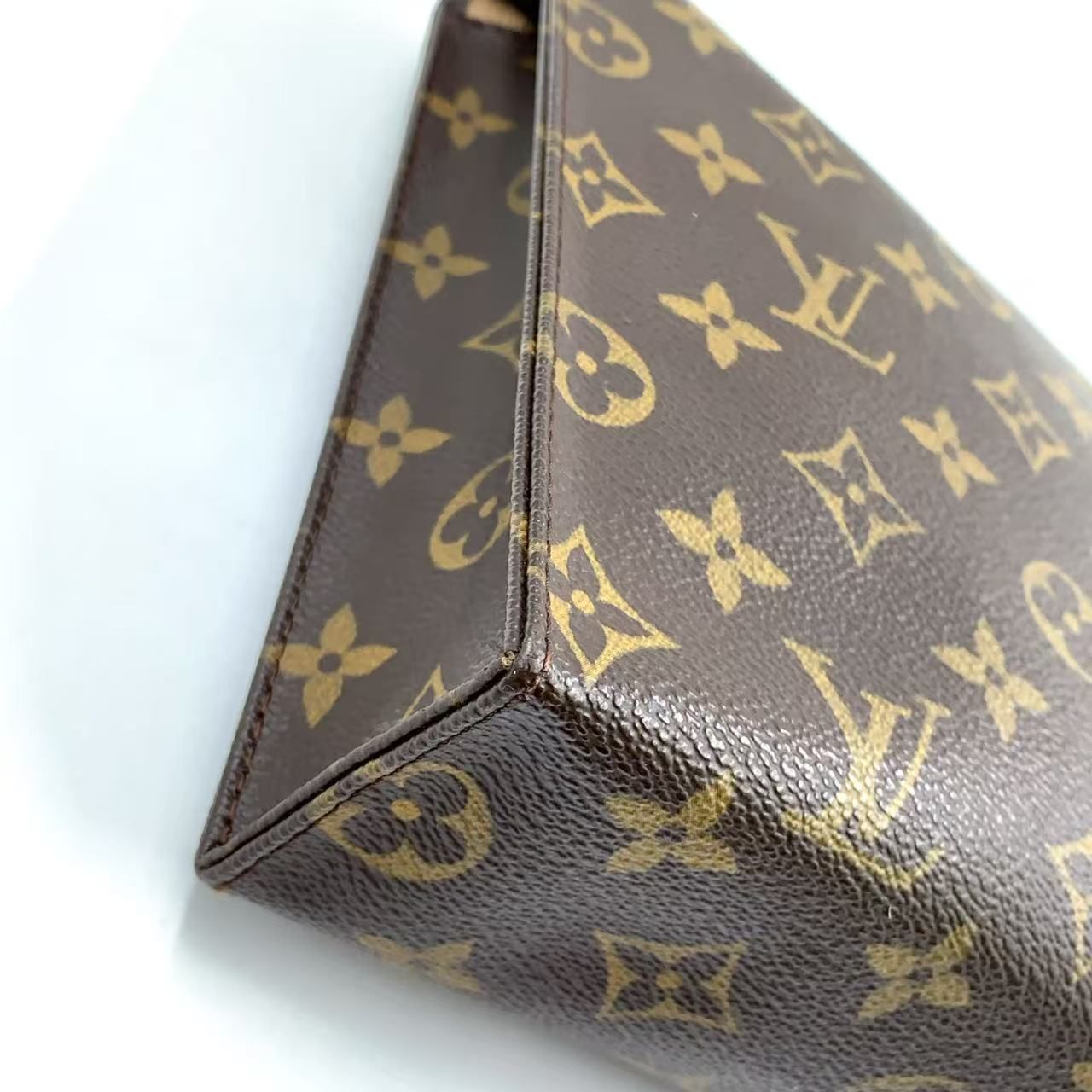 LOUIS VUITTON ポッシュトワレット26 モノグラム モノグラム