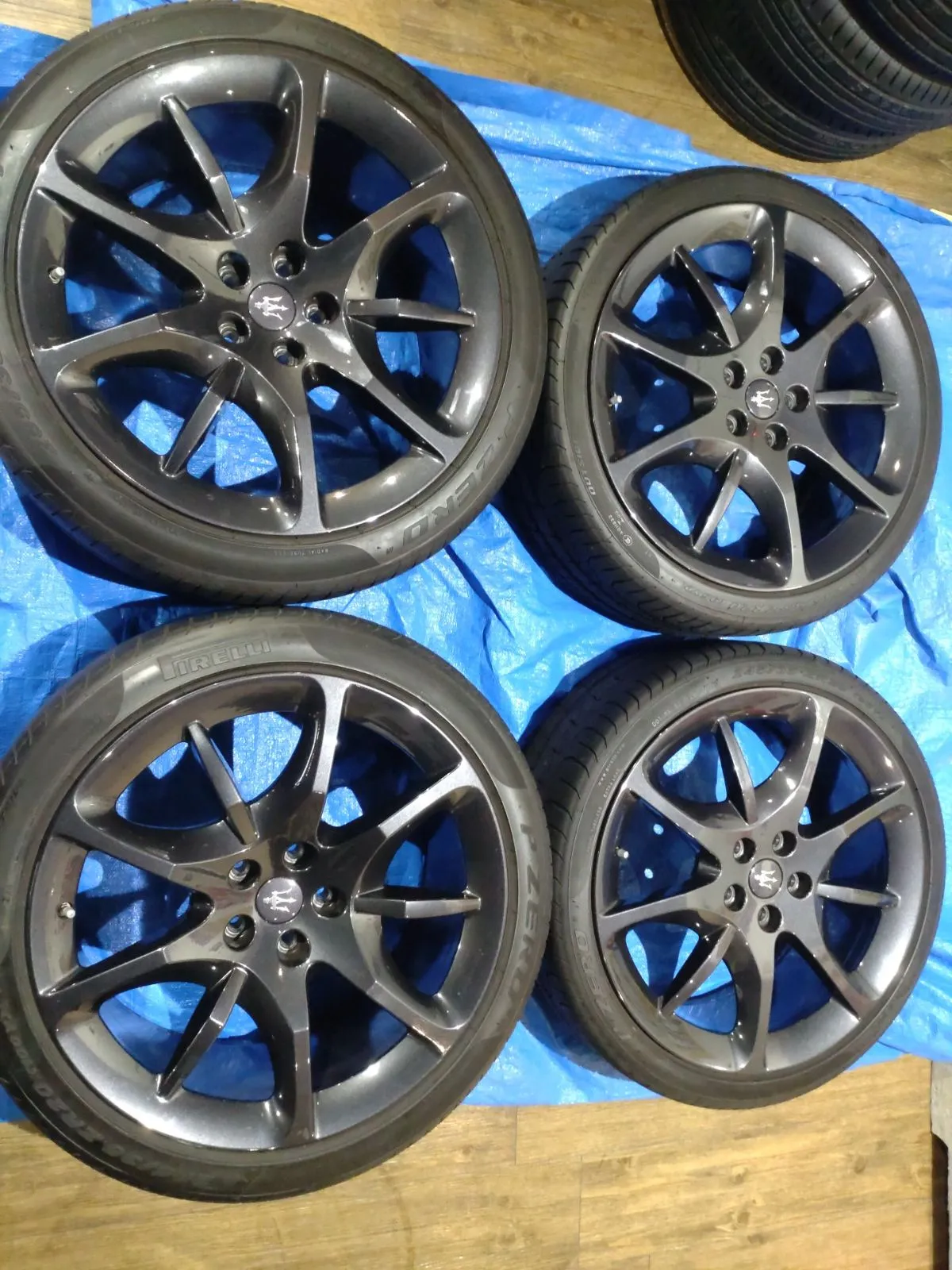 22年製 245/40R20 99W XL MGT ピレリ WINTER SOTTOZERO 3 (ウインター