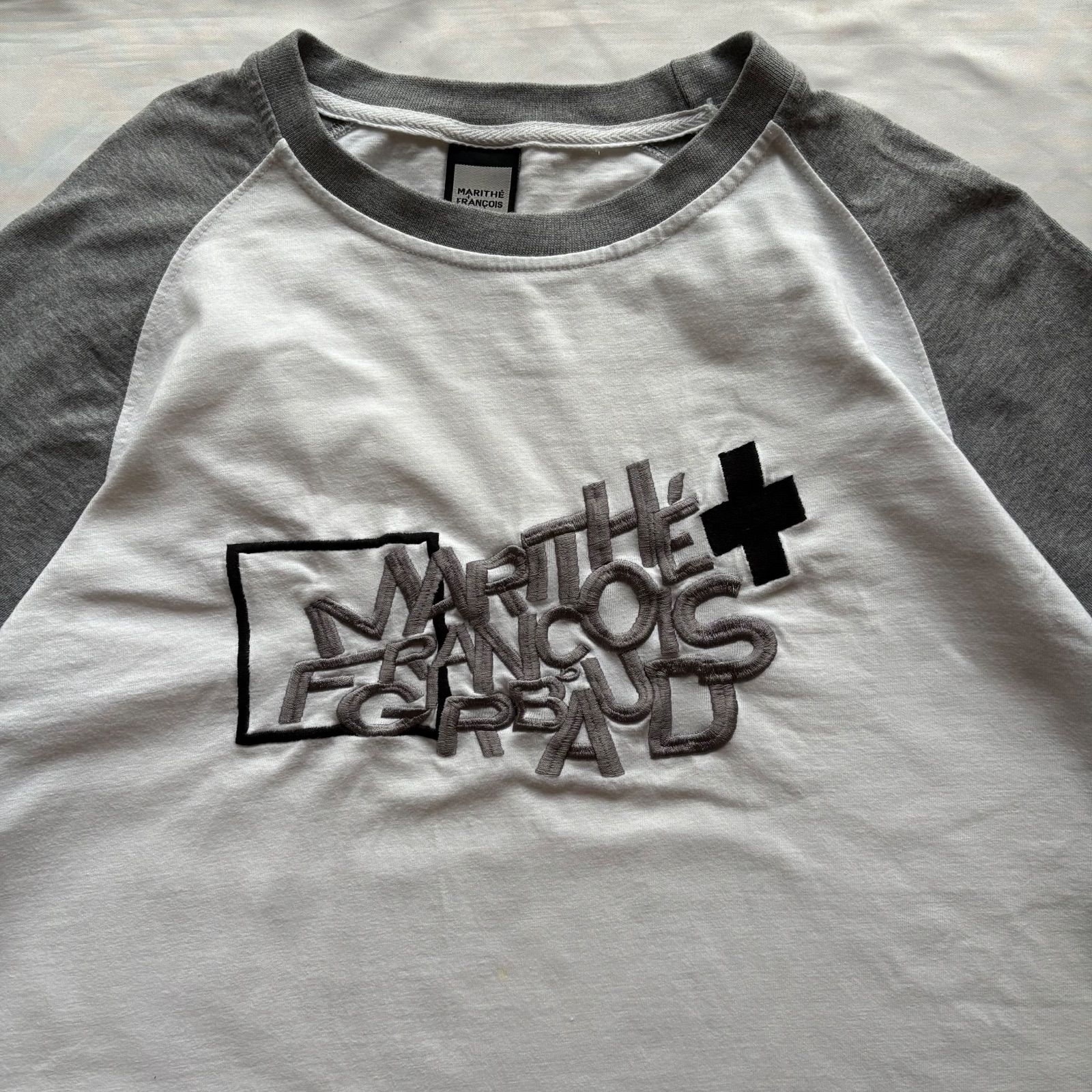 00s MARITHE FRANÇOIS GIRBAUD S/S Logo Embroidery Raglan T