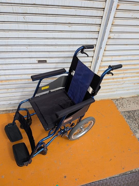 送料無料 一部地域を除く ミキ軽量車いす キャリカル 介助型 PMS-2R KM-25-1021-06