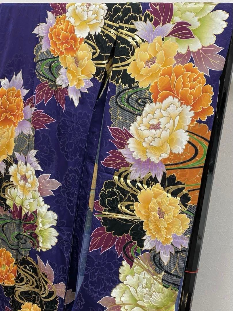 振袖 RORA 仮絵羽 銀通し 刺繍 金彩 大輪 正絹 未仕立て品 八掛付き