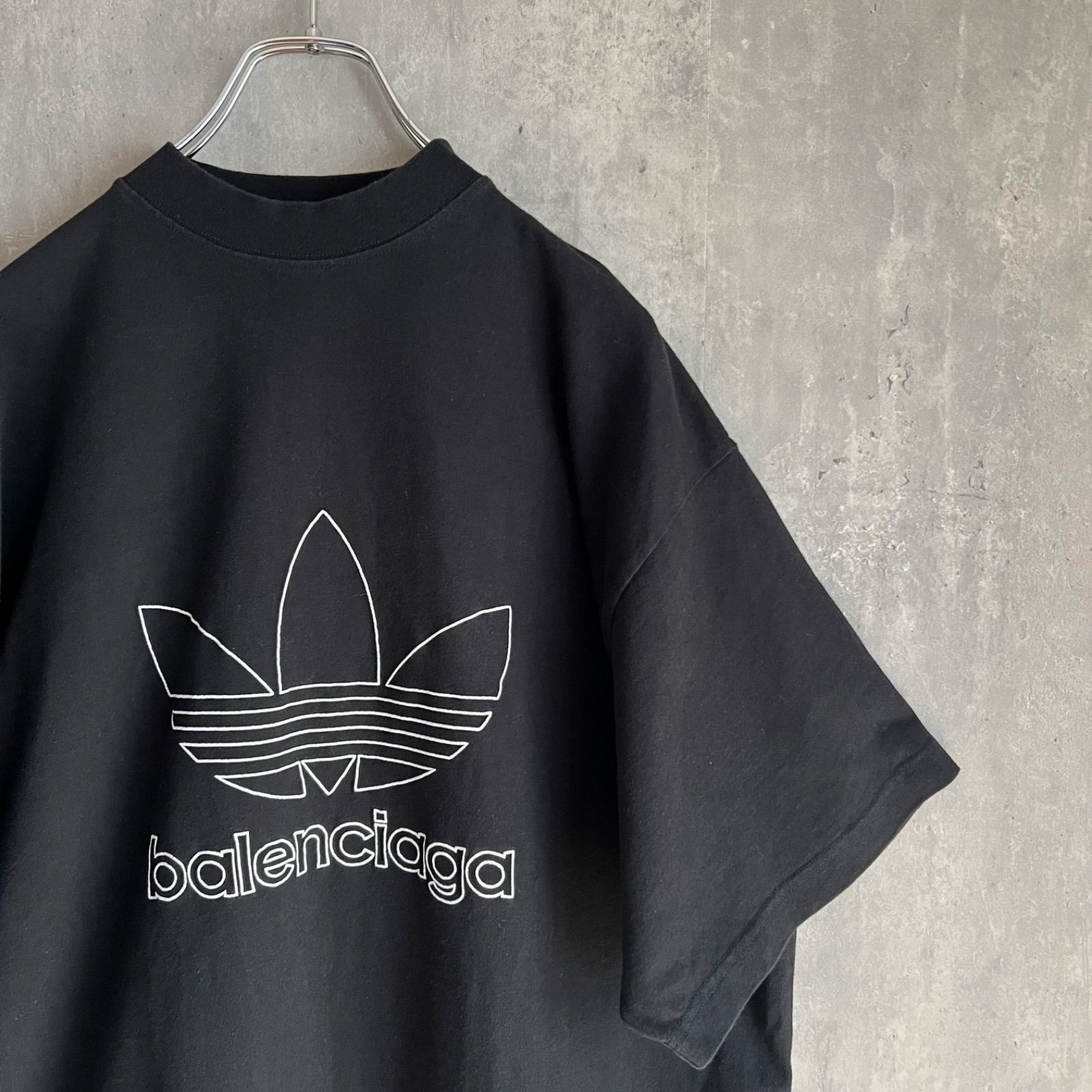 【激レア完売商品】BALENCIAGA バレンシアガ × ADIDAS アディダス　ロゴ刺繍　オーバーサイズ　Tシャツ　ほぼ未使用