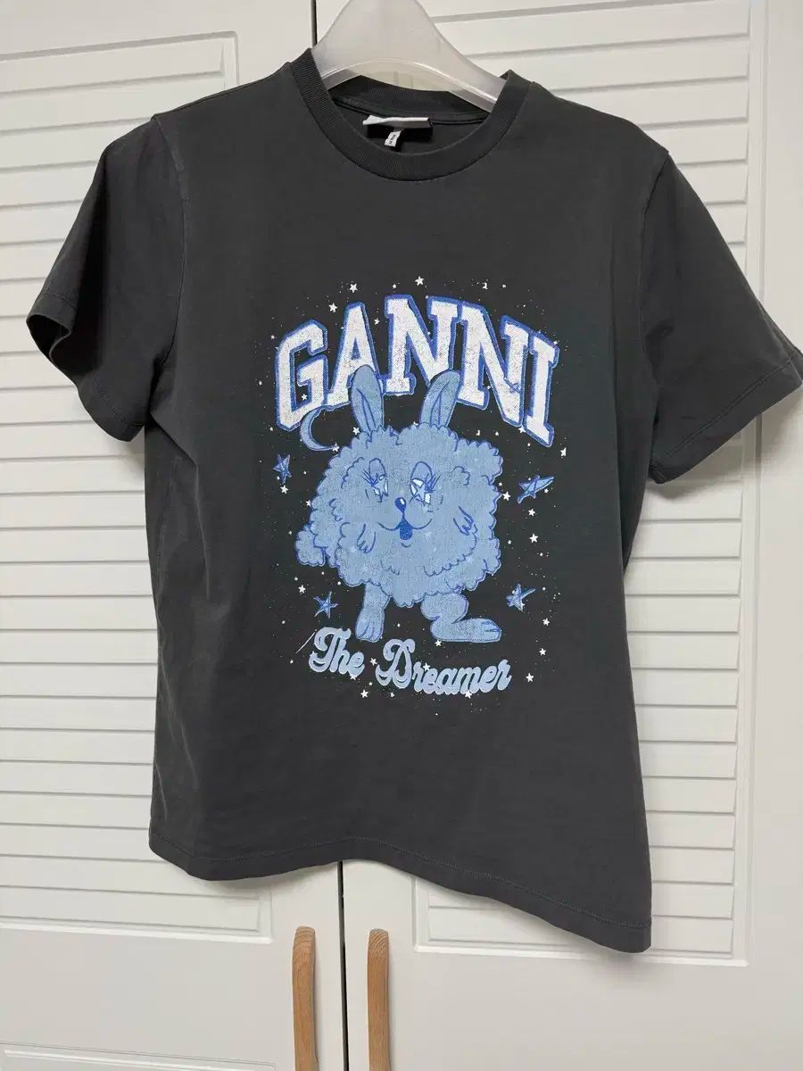 GANNI(ガニー) リラックスした 夢 バニー Tシャツ - メルカリ
