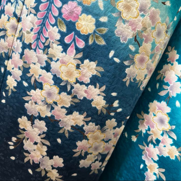 振袖フルセット(7点)・辻が花・金通し地・金駒刺繍・金彩・絞り