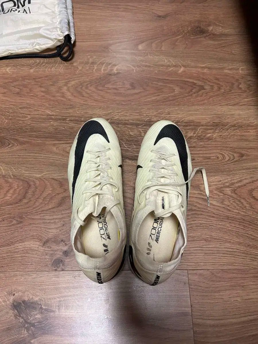NIKE ナイキ ズーム マーキュリアル ヴェイパー 15 エリート AG PRO